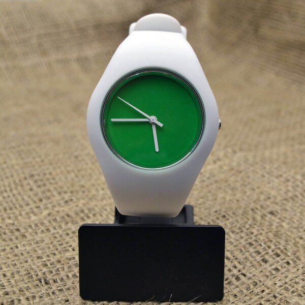 Customised white silicone watches