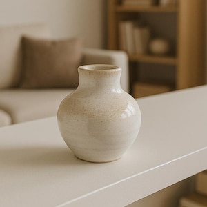 Bud Vase Minimalist Mini Ceramic Vase Handmade Art Tiny Pottery Small Bud Vase Coffee Table Ceramic Succulent Pot Mini Ceramic Art Decor