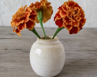 Mini Vases Tiny Geometric Flower Pot White and Brown Pottery Mini Ceramic Bud Vase Dollhouse Miniature Pot White Vase Mini Flower Decor