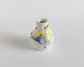 Mini vaso in ceramica fatto a mano, ceramica ucraina blu e gialla