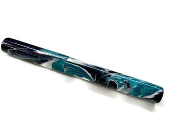 Growler | Vista Model | Custom Handmade Fountain Pen