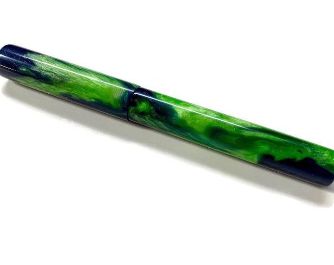 Midnight Borealis | Vista Model | Custom Handmade Fountain Pen