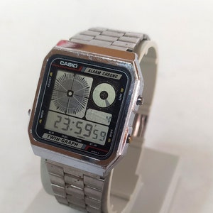CASIO ツイングラフ AE-200 アラームクロノデジアナアナデジ【難あり】 CASIO ツイングラフ AE-200 アラームクロノデジアナアナデジ【難