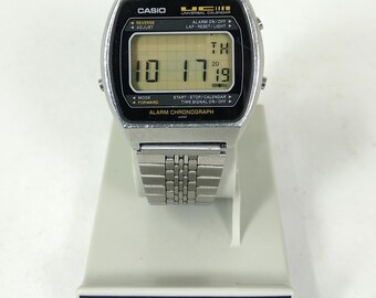 Casio 79QS-39 Universal Calendar UC Orologio | Etsy Italia