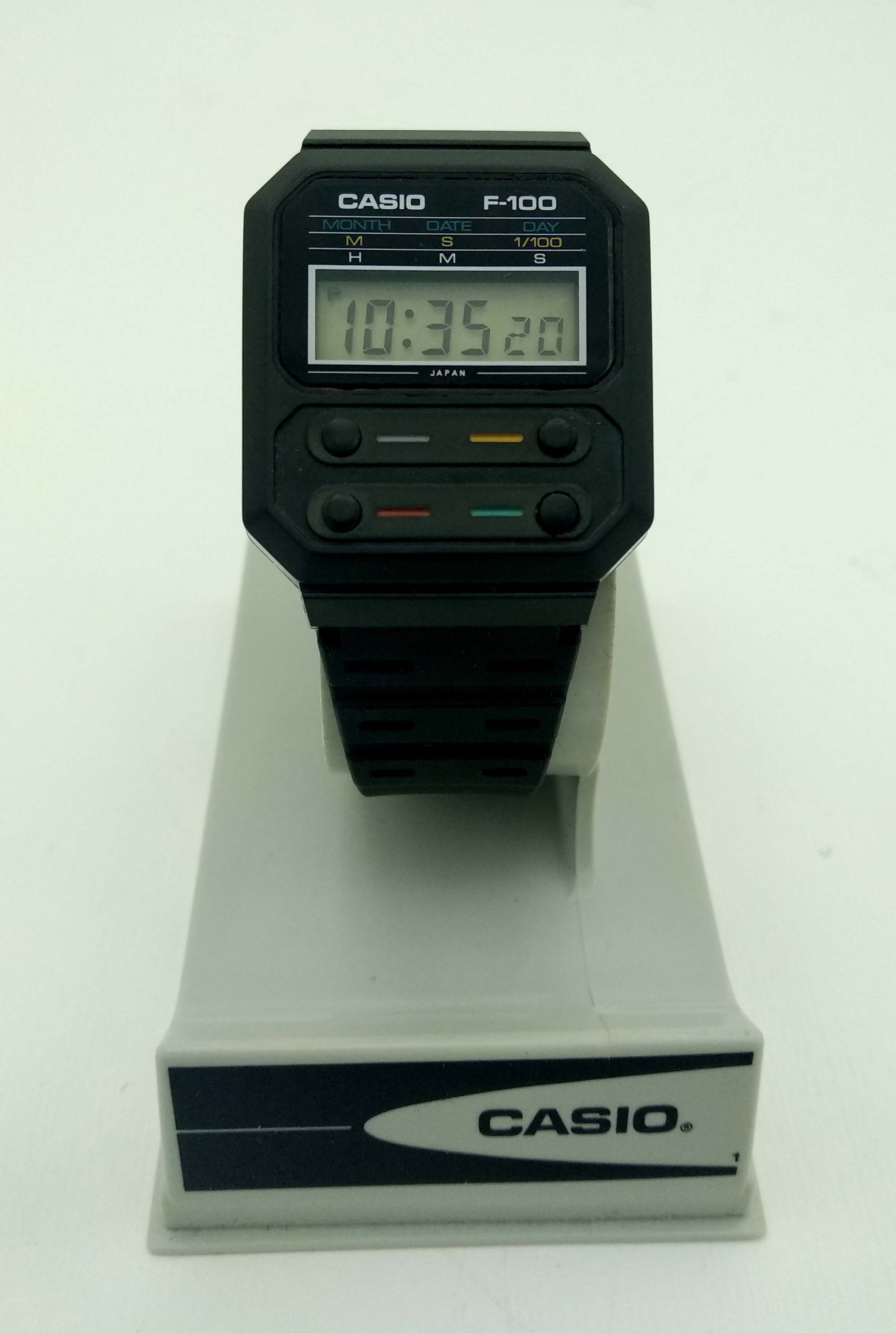 Casio f100 sales