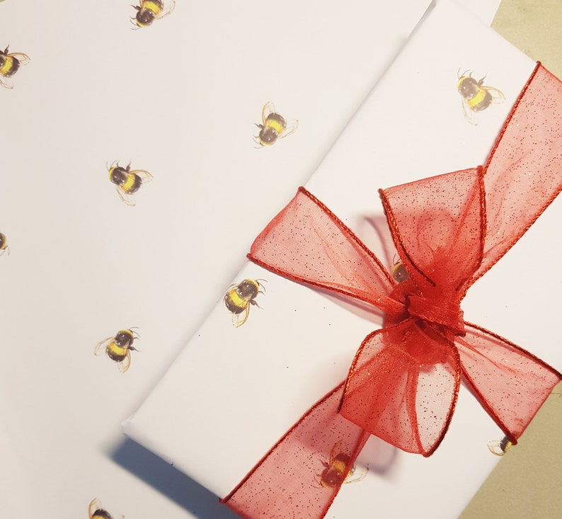Bumble Bee Wrapping Paper Cute Bee Gift Wrap Gift Wrapping Etsy Canada