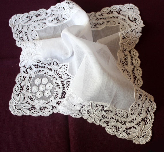 Wedding handkerchief - lace handkerchief - white l