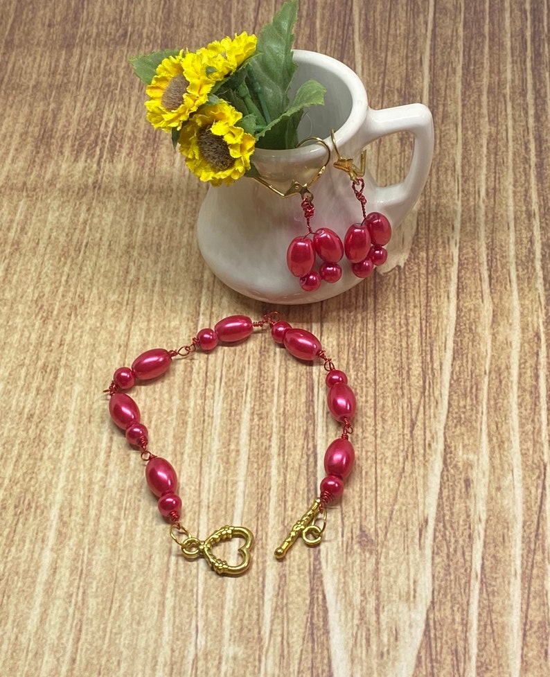 Bracelet set, Pearl bracelet, beaded bracelet, hoop earrings, ruby red bracelet, jewelry set, handmade zdjęcie 2