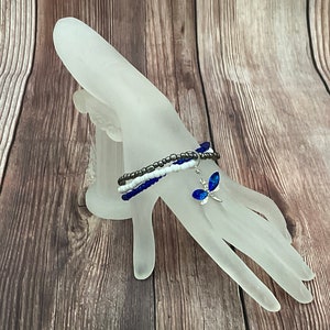 Handmade Blue Rhinestone Dragonfly Charm Bracelet: Multi-Layered Seed Beads