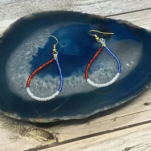Patriotic earrings, hoop earrings, Red white blue earrings, seed beads, Patriotic jewelry, single hoop earrings, handmade