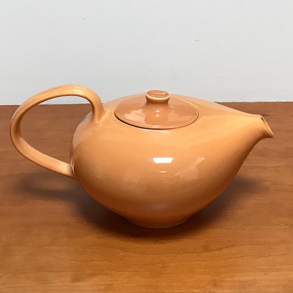 So Rare!  Russel Russell Wright Iroquois Casual Mid Century Modern Teapot with PERFECT LID HTF Rare and Gorgeous Eames Era 1950's