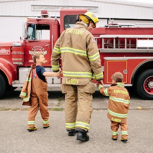 Personalized Kids Firefighter Costume: Authentic Appliqué, Pretend Play, Halloween Costume, Birthday Gift, Photo Shoot image 16