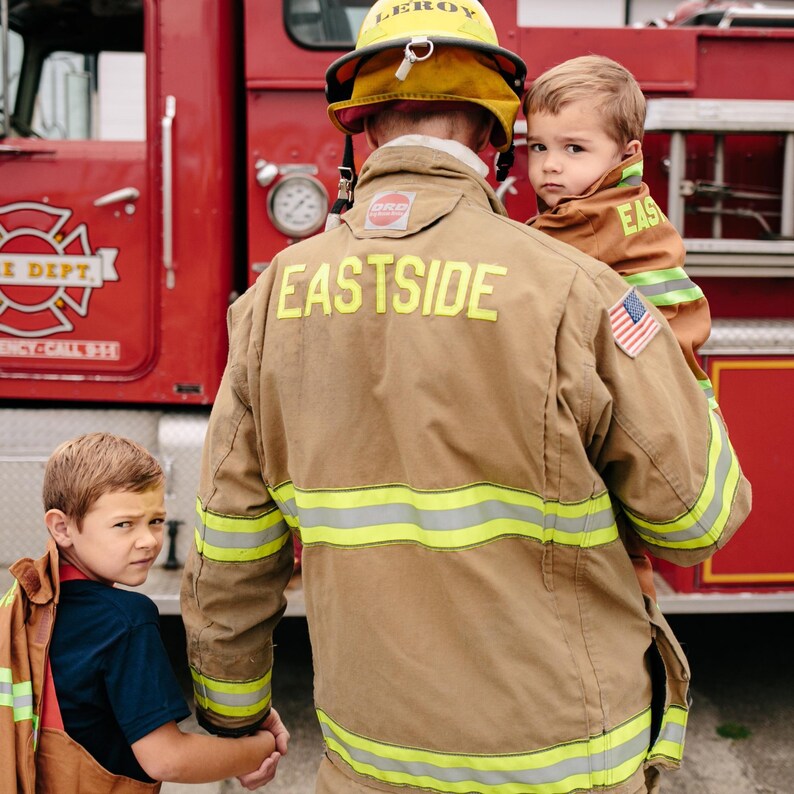 Personalized Kids Firefighter Costume: Authentic Appliqué, Pretend Play, Halloween Costume, Birthday Gift, Photo Shoot image 15