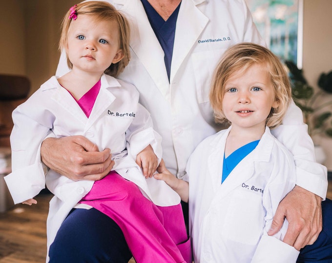 Personalized Kid's Lab Coat Costume: Embroidered Doctor/Nurse Uniform, Pretend Play, Halloween Costume, Birthday