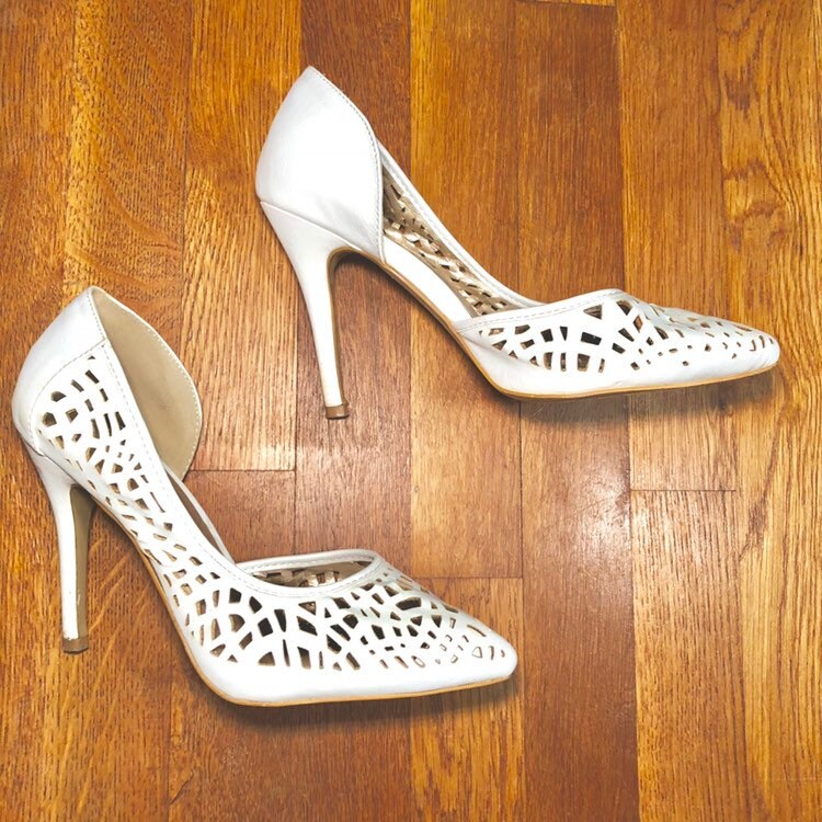 vintage wedding pumps