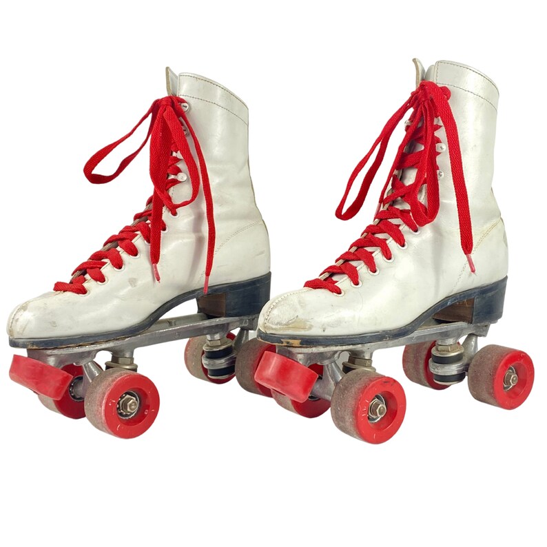 Vintage Leather Roller Skates Chicago Size 7 Lace Up Skates, White Leather Red Laces 1970's image 4