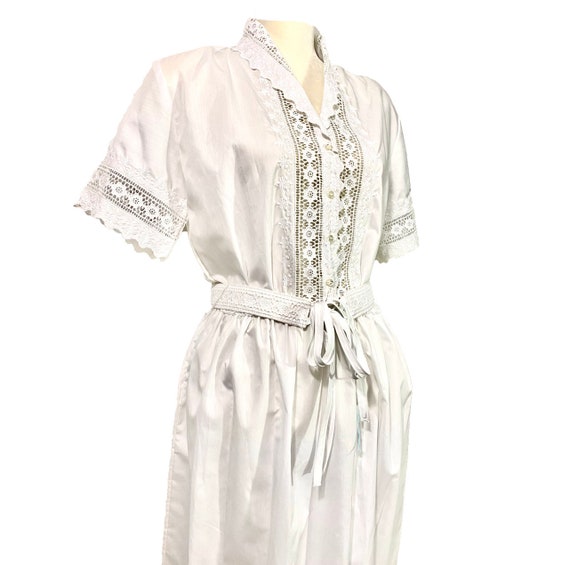 40's White Laced Dress | Vintage Prairie Dress