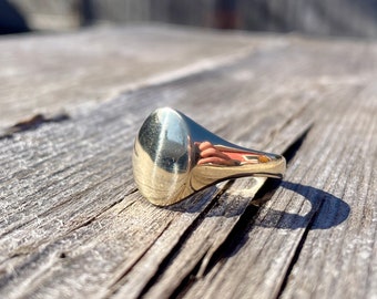 Round Signet Ring