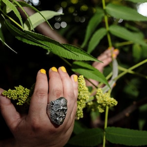 Gorilla Face Ring