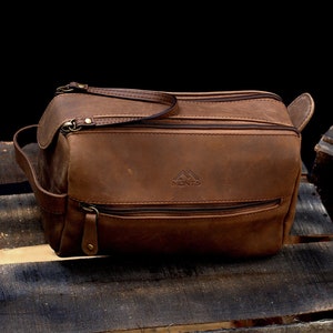 Trousse de toilette en cuir Dopp pour homme Trousse de rangement pour homme Trousse à maquillage Cadeau d'anniversaire Cadeau fête des pères Cadeaux garçons d'honneur