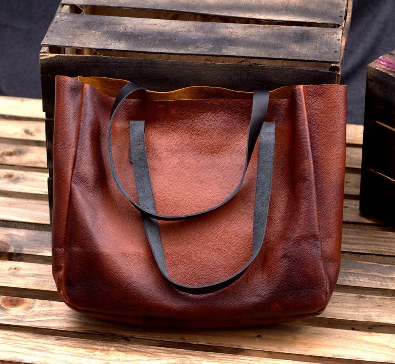 ladies handcrafted leather bag