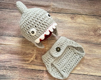 Shark Outfit, Shark Hat, Baby Shower Gift, Newborn Photo Prop, Crochet Baby Outfit, Baby Animal Outfit, Baby Hunter Gift, Baby Shark