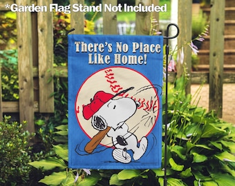 Vintage 1967 Snoopy Peanuts Felt Banner Pennant Flag Curse You Red