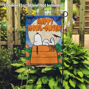 PEANUTS®, PEANUTS® Happy Howl-oween Snoopy–Garden Flag 12.5"x18", House Flag 28"x40", Outdoor, Exclusive Fabric, Licensed Peanuts, Halloween