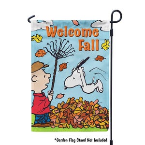 Snoopy Charlie Brown Fall Flag, Peanuts Fall Garden Flag, Fall Welcome Decor, Funny Peanuts Snoopy Flag, Peanuts Lover Gift, Fall Decoration Garden Flag 12.5x18 inches