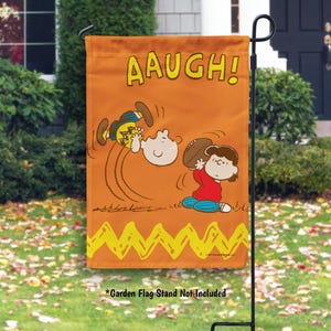 Charlie Brown and Lucy Football Garden Flag, Peanuts Fall House Flag, Funny Charlie Brown Decor, Fall Outdoor Home Decor, Peanuts Lover Gift