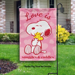 Peanuts Snoopy and Woodstock Valentine Garden Flag, Snoopy Love Flag ...
