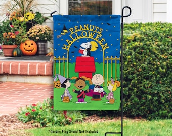 PEANUTS® Peanuts Halloween Garden or House Flag