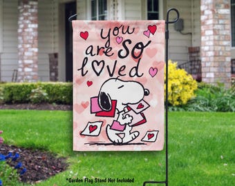 PEANUTS® Snoopy Valentines Day Garden Flag, Peanuts Valentines House Flag, Valentines Day Love Yard Flag, Peanuts Lover Snoopy Gift - PR
