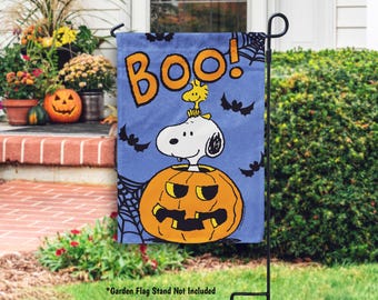 Vintage 1967 Snoopy Peanuts Felt Banner Pennant Flag Curse You Red