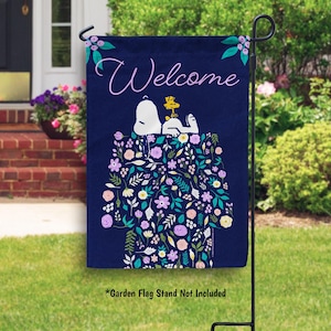 Peanuts Doghouse of Flowers Snoopy and Woodstock Garden Flag or House Flag, Spring