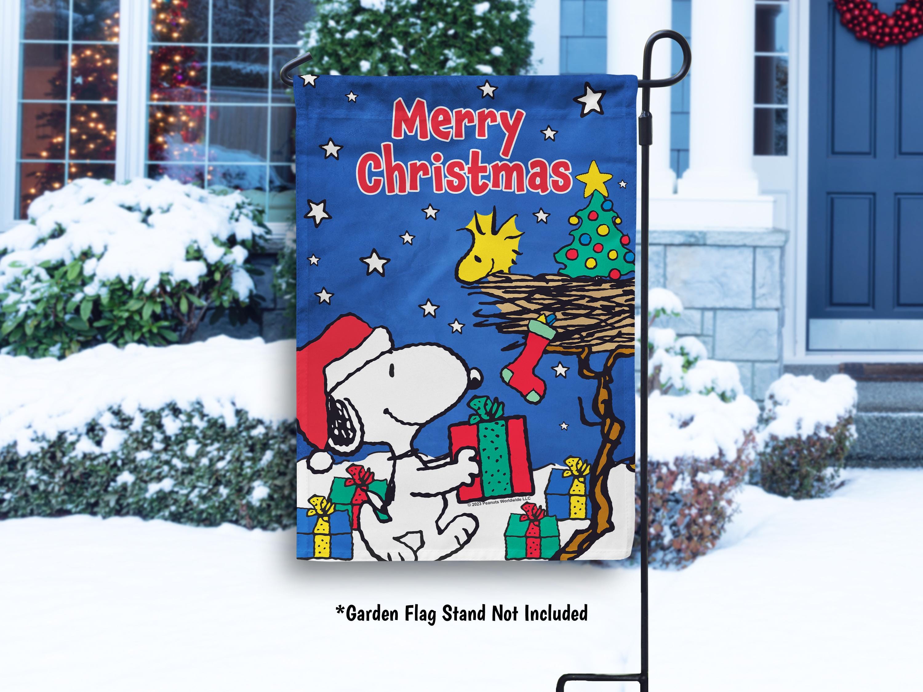 PEANUTS® Snoopy and Woodstock Christmas Garden Flag, Snoopy
