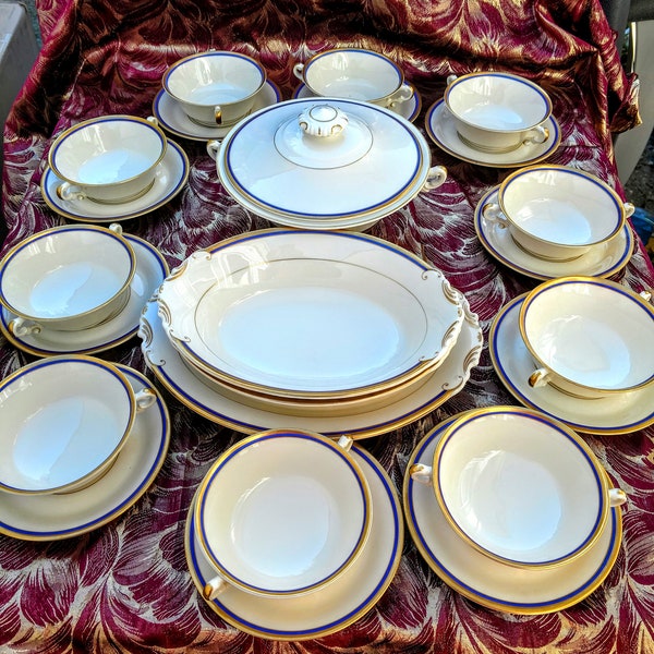 Syracuse Fine China Old Yvory "Wayne Blue" Dish Set