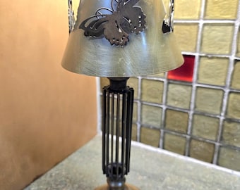 Vintage Brass Finish Metal Candle Lamp
