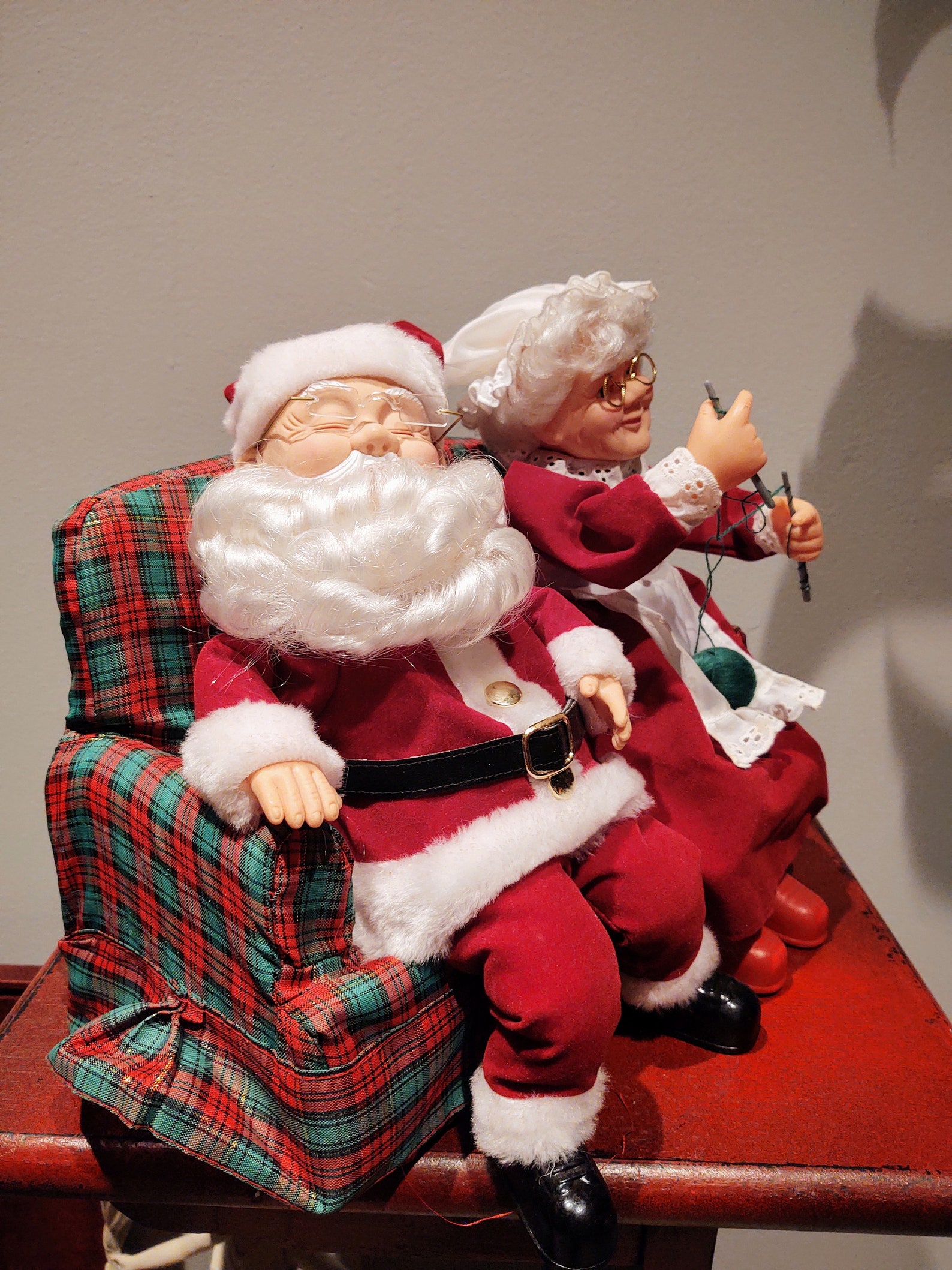 Vintage Animated Santa and Mrs. Claus Etsy