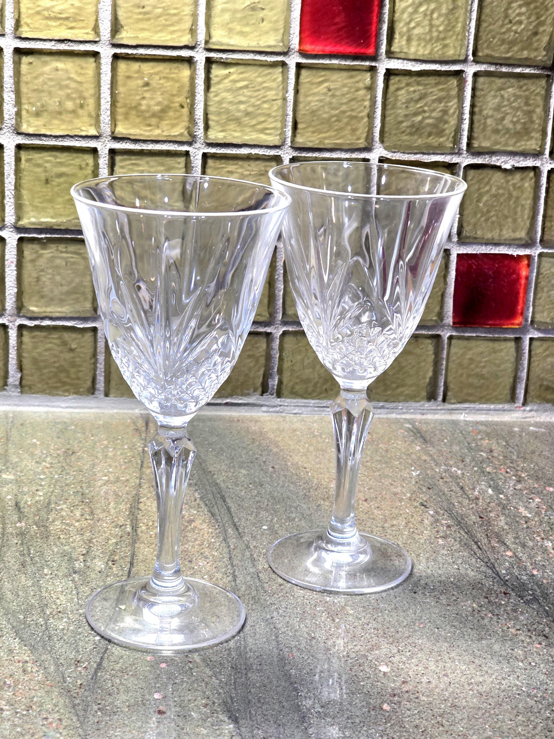 ハンドペイント　ガラス　蓋もの　オーストリア　ザルツブルグ Salzburg by cristal de flandre - Etsy 日本