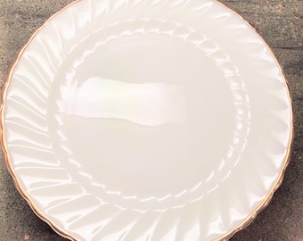 Vintage Milk Glass Dishes