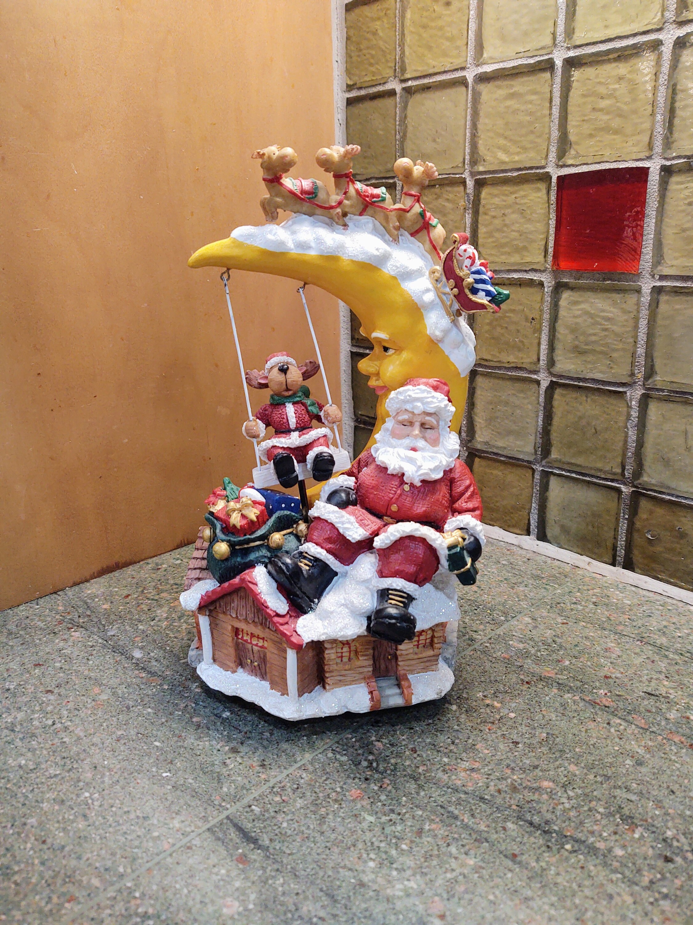 Vintage St Nicholas Square Winter Wonderland Musical Collectible