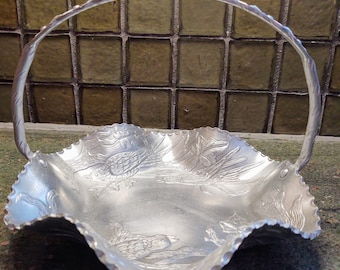 Forged Aluminum Embossed Tray