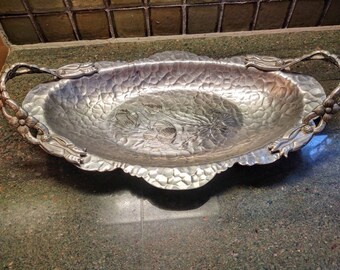 Forged Aluminum Embossed Tray With Handles