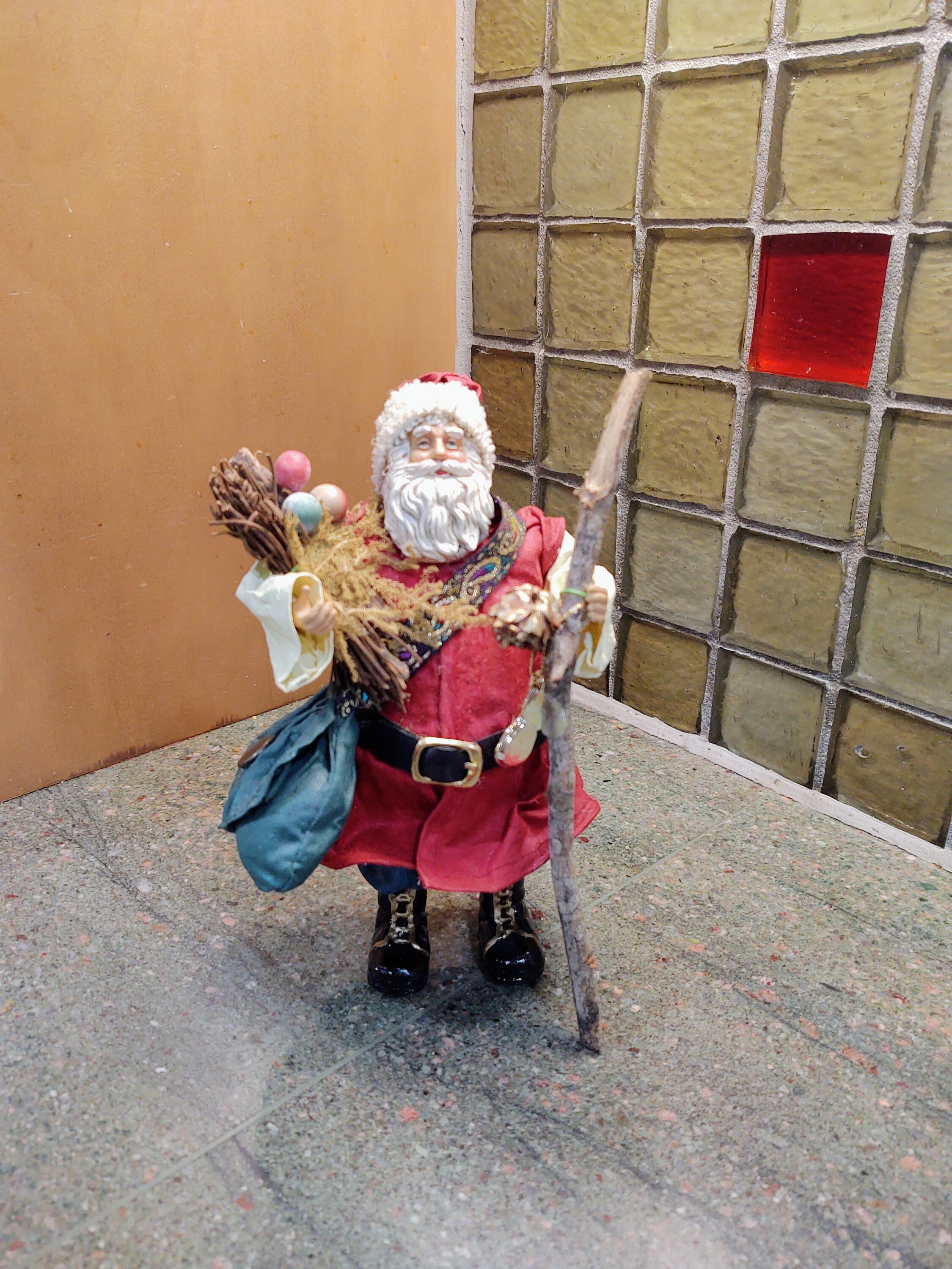 ヴィンテージ　ファブリックマルシェ（アメリカ製） サンタクロースの置物約25cm ヴィンテージ ファブリックマルシェ（アメリカ製