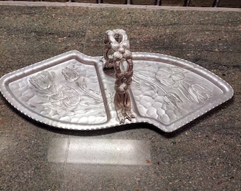 Forged Aluminum Embossed Tray