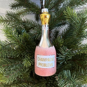 Elegant Pink Champagne Perfume Bottle: A Touch of Glamour