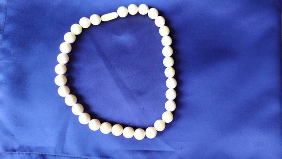18th century ivory bead necklace