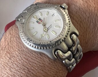 Vintage Tag Heuer Mens Wacth Professional 200M Swiss Watch. Ref