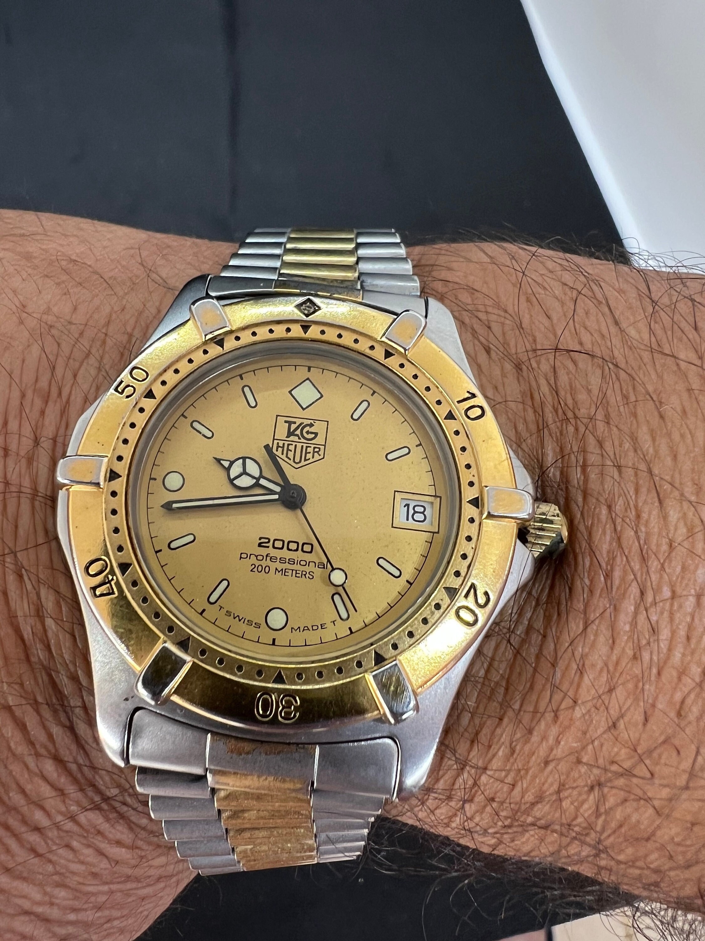 Tag heuer online 2000 professional 200m